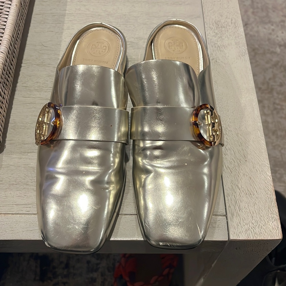 Tory Burch Silver Slides size 8.5